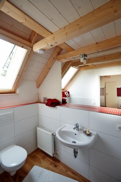 Villa Rotes Bienenhaus Kottenheim Habitación foto